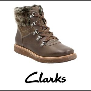 clarks fur lined ankle boots